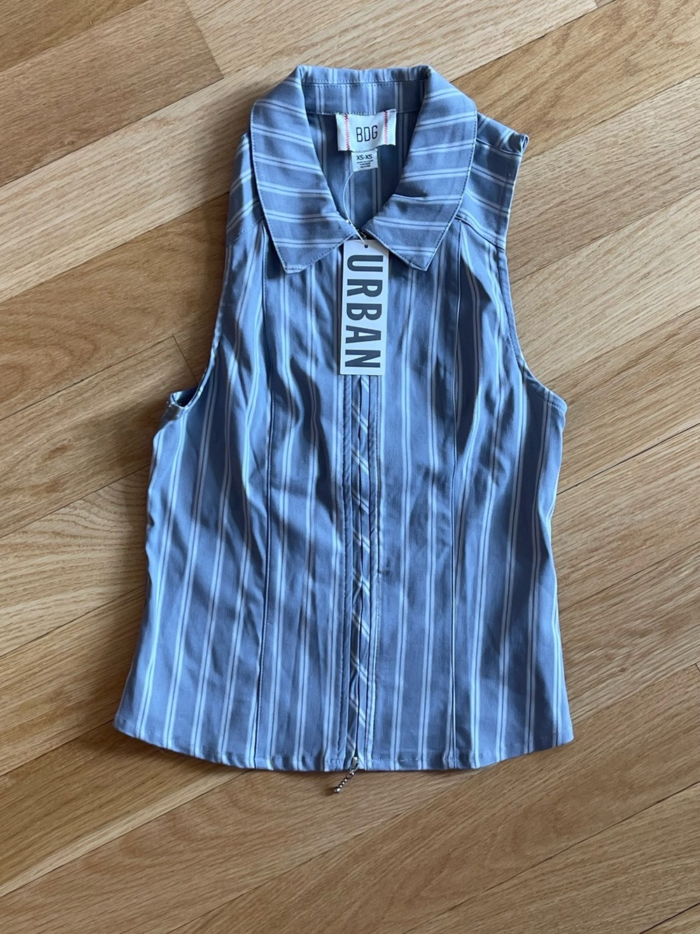 BDG Urban Outfitters Ledia Collared Zip-Front Vest Top - Blue Pinstripe